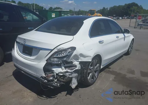 2016 Mercedes-Benz C 300 Luxury/Sport из США, поврежденный, VIN WDDWF4JB7GR111740